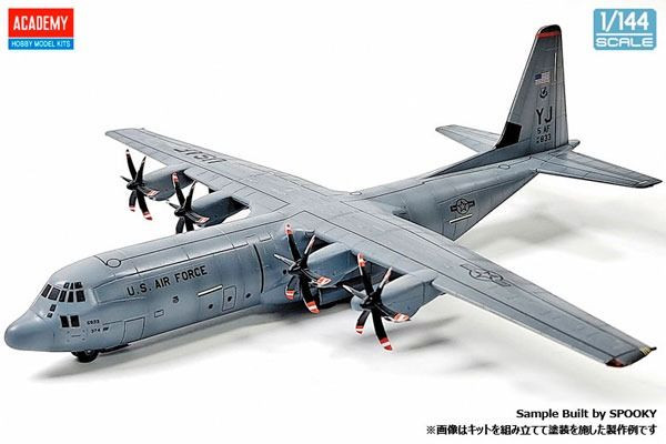 Other 1/144 C-130J30 Super Hercules Plastic Model
