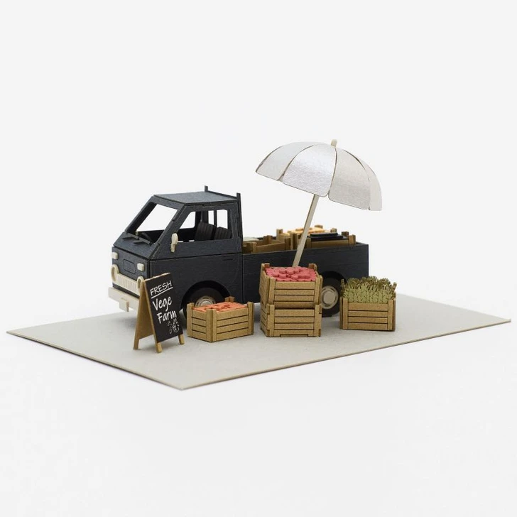 Sankei MP01-166 Miniatuart Petit PRO Vegetables and Truck (1/64 scale)
