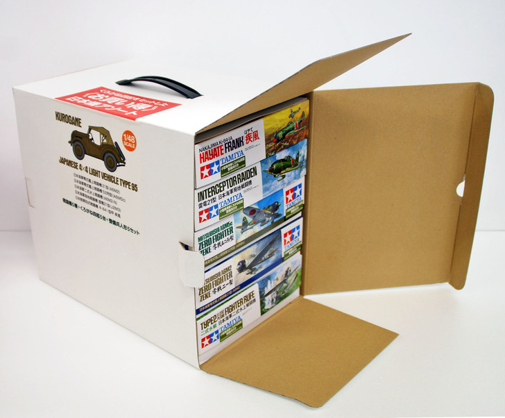 Tamiya 4x4 Light Vehicle Type 95 Kurogane 1/48 | PlazaJapan