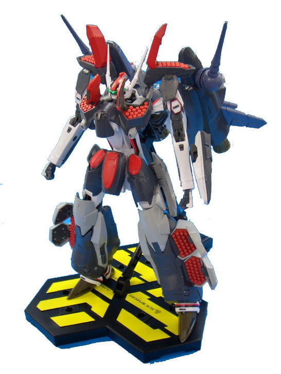Bandai Macross VF-25F Armored Messiah Valkyrie Alto Custom