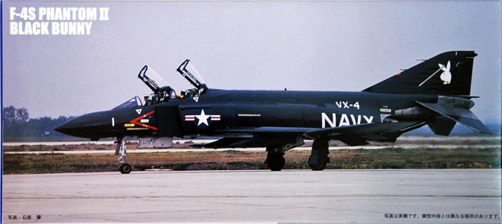 Fujimi F49 F-4S Phantom II Black Bunny 1/72 Scale Kit (4968728721804)