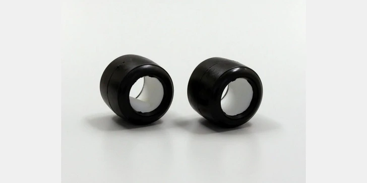 Kyosho KFT002S Rear Tire (Soft/With Inner/2pcs/KF01)