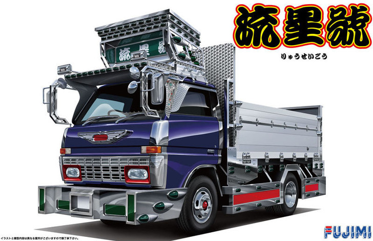 Fujimi TR12 2T Truck Ryusei-Go 1/32 Scale Kit (4968728011738)