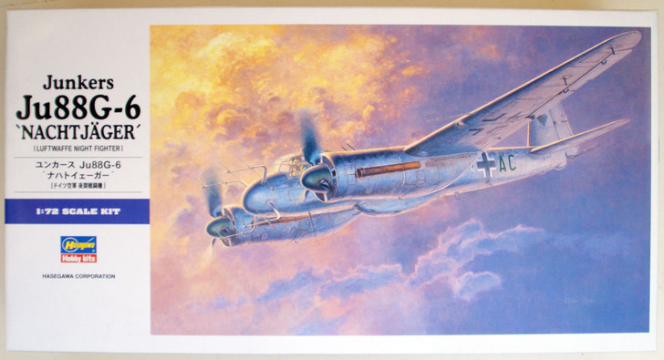 Hasegawa E32 Junkers Ju88G-6 NACHTJAGER 1/72 Scale Kit (4967834015623)