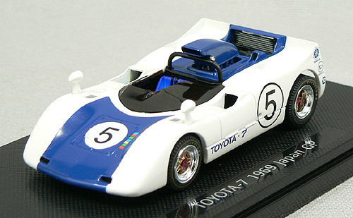 Ebbro 43665 Toyota 7 Japanese GP 1969 No.5 (White/Dark Blue) 1/43 Scale (4526175436650)