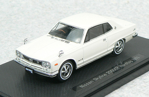Ebbro 43961 NISSAN SKYLINE 2000GT Hardtop White 1/43 Scale (4526175439613)