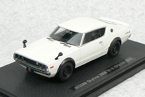 Ebbro 44074 NISSAN SKYLINE GT-R KPGC110 White 1/43 Scale (4526175440749)