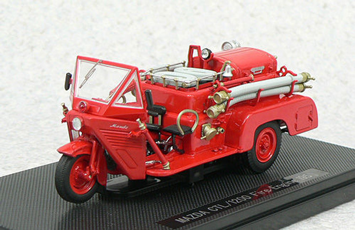 Ebbro 44111 MAZDA CTL/1200 FIRE ENGINE 1950 1/43 Scale