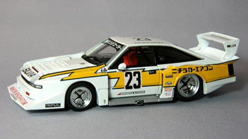 Ebbro 44292 Nissan Silvia Turbo Super Silhouette 1983 (White/Yellow)1/43 Scale