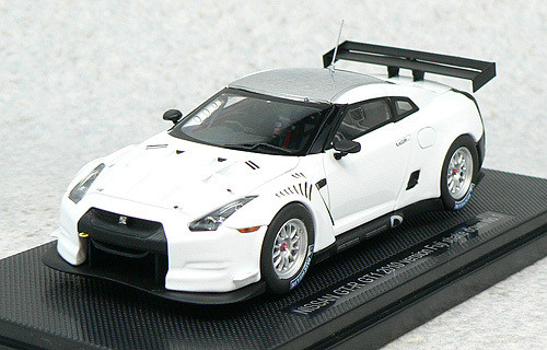 Ebbro 44317 Nissan GT-R GT1 2010Version Fuji Shakedown No.1 (White) 1/43 Scale (4526175443177)