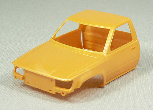 Aoshima 32800 Toyota Hilux 80 Radical Custom (Pick Up Truck) 1/24 Scale Kit (4905083032800)