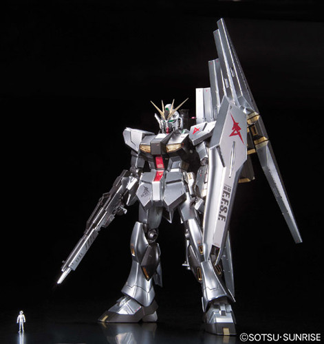 Bandai MG 523747 RX-93 Nu Gundam (Metallic Coating Version) 1/100 Scale Kit (4543112523747)