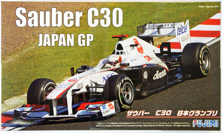 Fujimi GP SP19 F1 Sauber C30 Japan GP with Helmet 1/20 Scale Kit