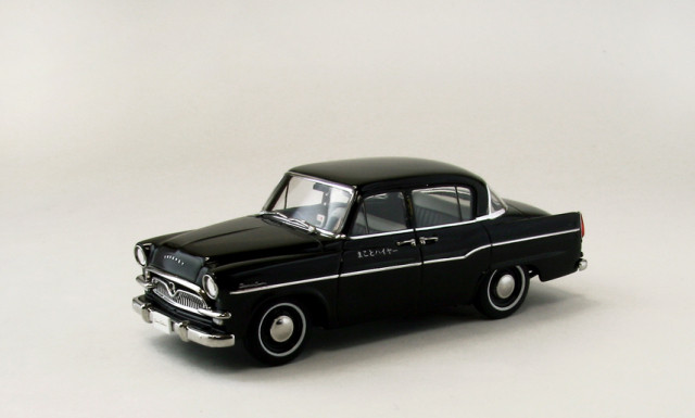 Ebbro 44880 Toyopet Crown RS21 Taxi (Black) 1/43 Scale (4526175448806)