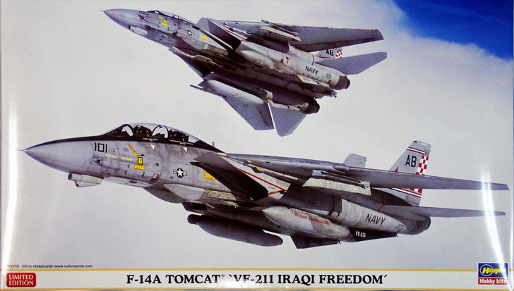 Hasegawa 02040 F-14A Tomcat VF-211 Iraqi Freedom 1/72 Scale Kit (4967834020405)