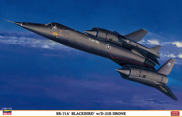 Hasegawa 02041 SR-71A Blackbird with D-21B DrOne 1/72 Scale Kit (4967834020412)