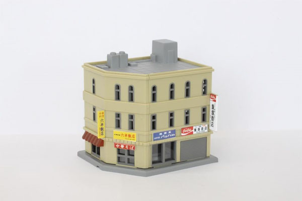 Rokuhan S034-2 Z Scale Corner Shop Building B (1/220 Z Scale)