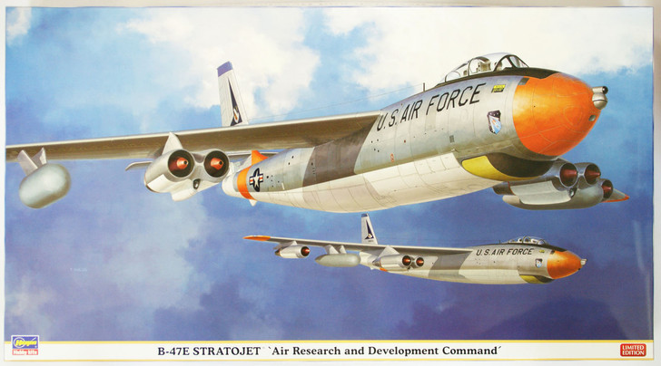 Hasegawa 02120 B-47E Stratojet Air Research and Development Command 1/72 Scale Kit (4967834021204)