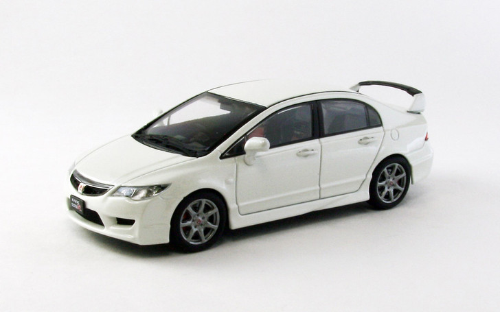 Ebbro 44883 Honda Civic Type-R FD2 late version White 1/43 Scale (4526175448837)