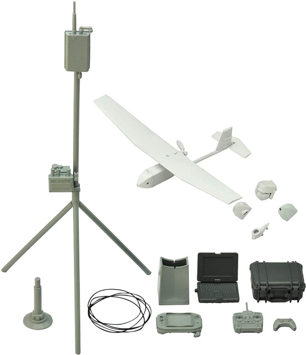 Tomytec Military Series 1/12 Little Armory UAV RQ-11 Raven & Equipment Set Plastic Model