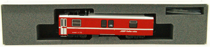 Kato 5279-1 Rhaetian Railway Power Luggage Car DS4223 (N scale)