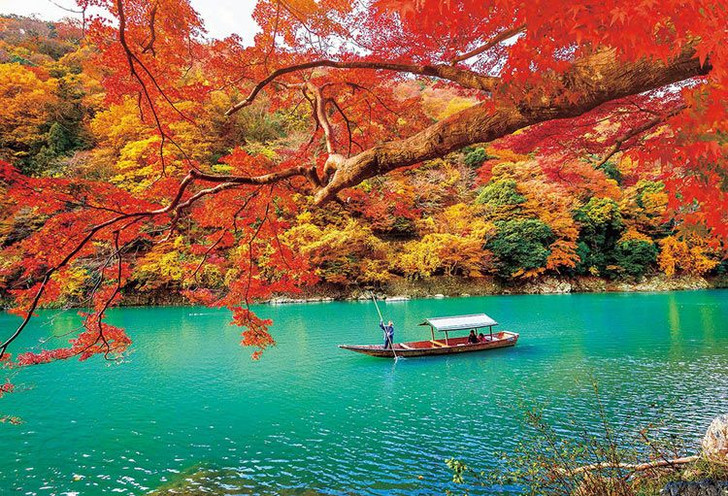 Beverly 51-286 Jigsaw Puzzle Autumn leaves of Hozukyo Arashiyama (1000 Pieces)