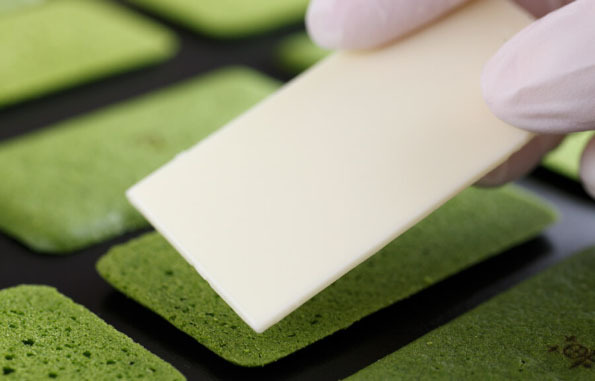 Kyoto Matcha OKOICHA Langue de Chat with White Chocolate 