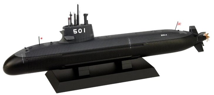 black submarine model kit