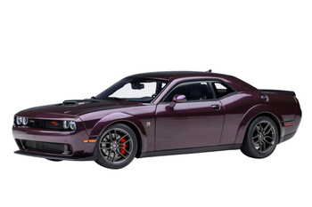 1/18 Dodge Challenger R/T Scat Pack Widebody '22 (Metallic Purple