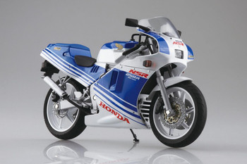 ホンダ NSR250R 赤白緑 9999km