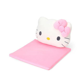 sanrio-hello-kitty-seat-