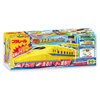 Takara Tomy Plarail Moves! Transforms! Giga Deka Doctor Yellow