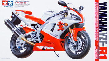 Tamiya, Kit para Montar, Plastimodelismo, Yamaha YZFR1, Miniatura de