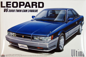 Aoshima 43448 Nissan Leopard Ultima 1986 (F31) 1/24 Scale Kit