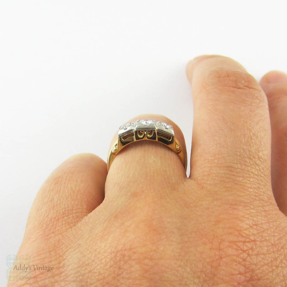 1940s Diamond Engagement Ring, Three Round Brilliant Diamonds in Square Shape Two Tone 18 Carat Gold Setting with Milgrain.