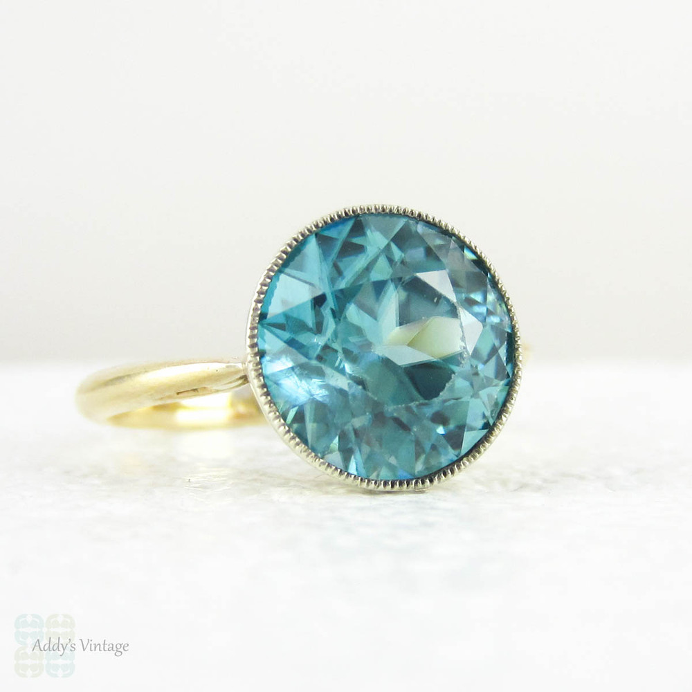 Blue Zircon Solitaire Ring, Vintage Large Single Stone with 5.9 Carat Old Cut Blue Zircon in 18 Carat White & Yellow Gold, Mid 20th Century.