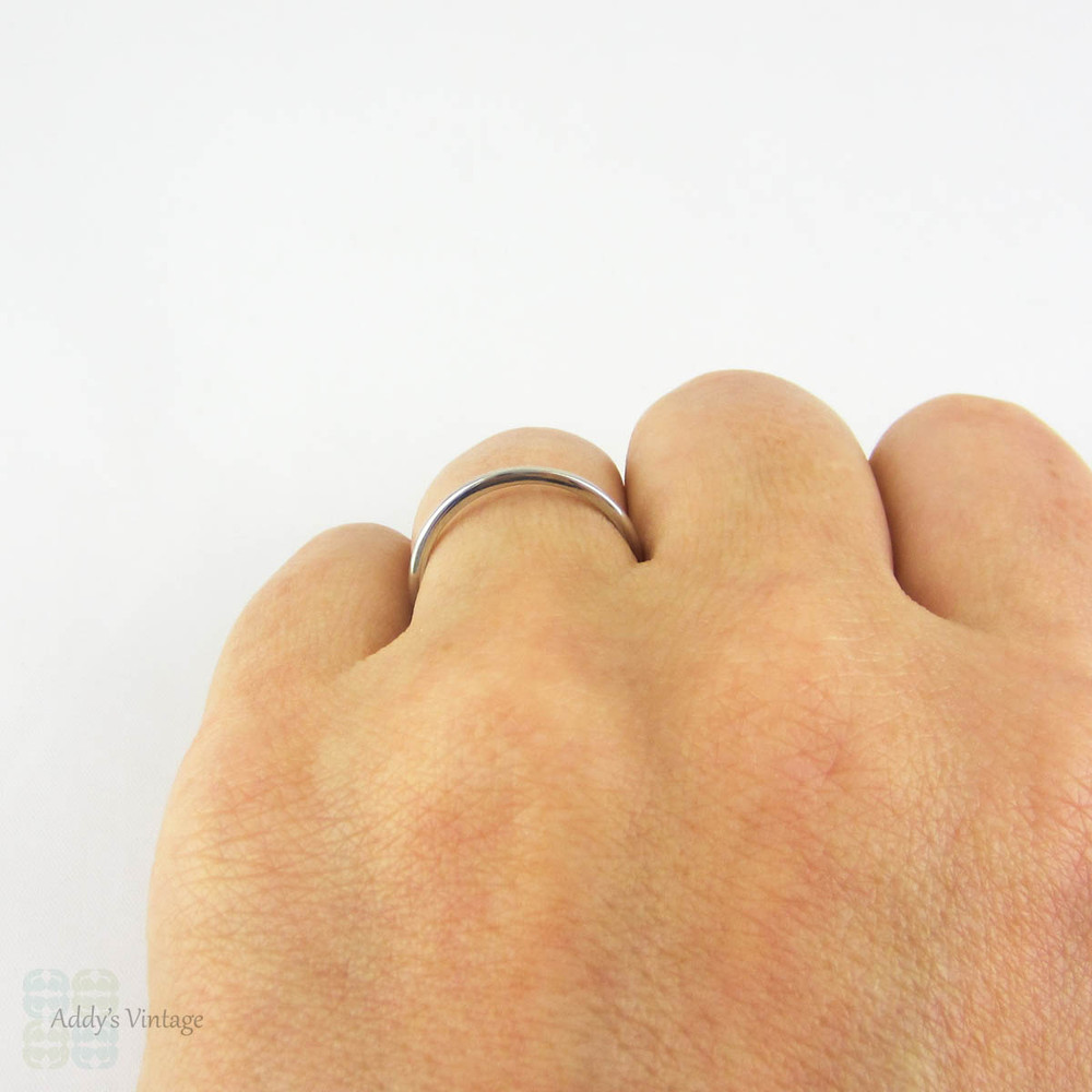 Narrow Ladies Platinum Wedding Ring, Vintage Slender Platinum Plain Wedding Band, Circa 1930s, Size P / 7.75.