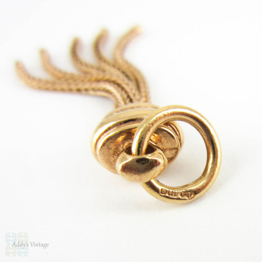 Antique Victorian Tassel Charm, 15 Carat Rose Gold, 5 Strand Long Oval Shaped Engraved Tassel for Fob, Circa 1890s.