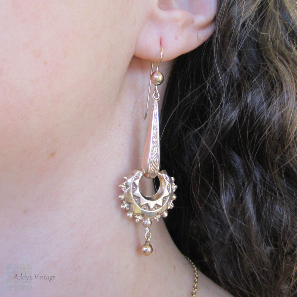 Antique Victorian Drop Earrings, Long 9 Carat Gold Etruscan Revival Dangle Earrings with Sunburst Engraved Design. Circa 1870s.