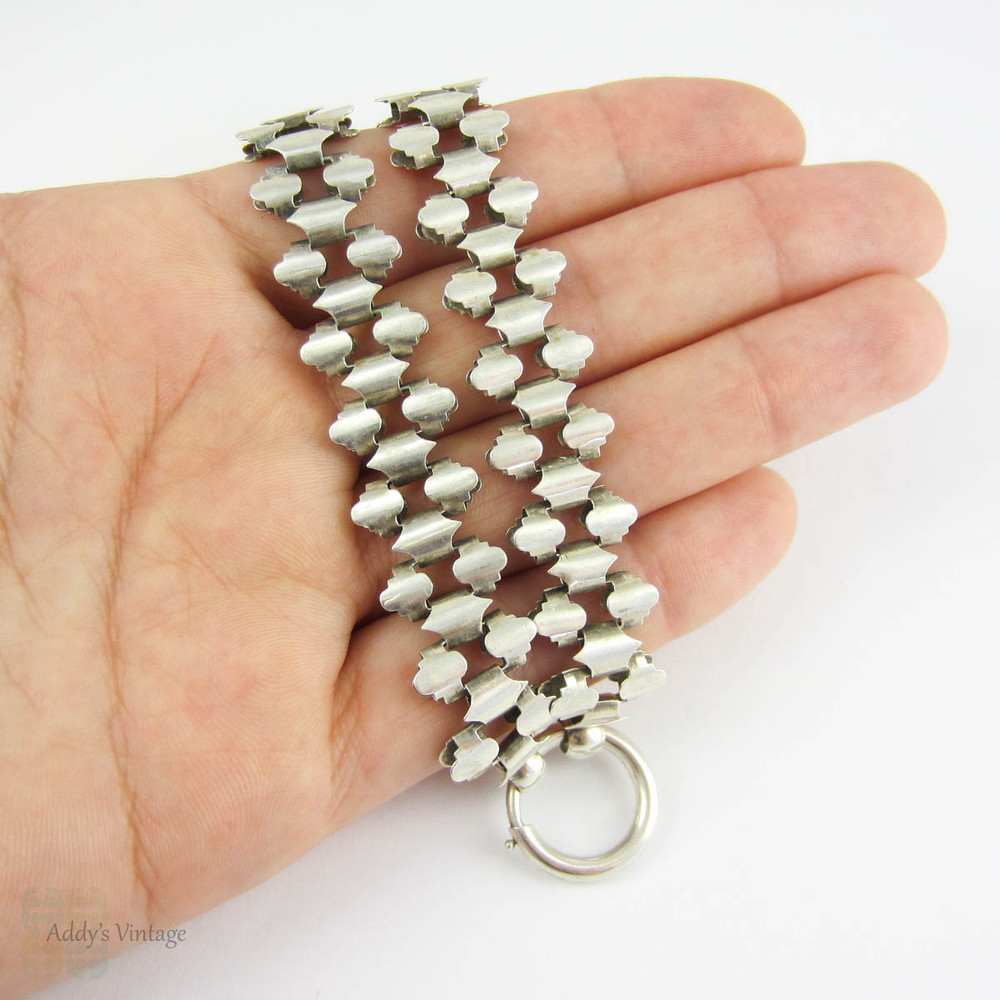 Antique Sterling Silver Victorian Book Chain, Victorian Large Decorative Collar Necklace With Oversize Clasp for Locket or Pendant.