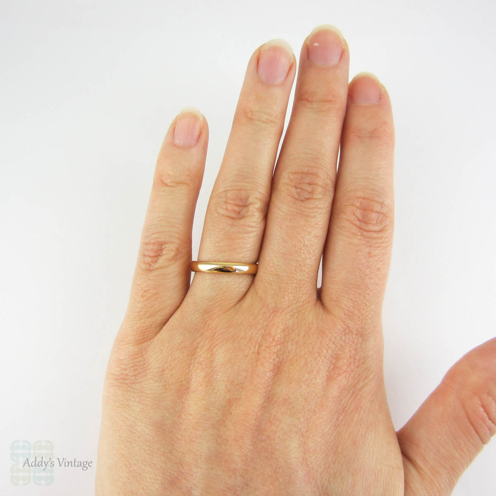 RESREVED. Art Deco 22 Carat Gold Wedding Ring. Court / Comfort Fit Yellow Gold Wedding Band, Hallmarked Chester 1930s. Size N / 6.75.