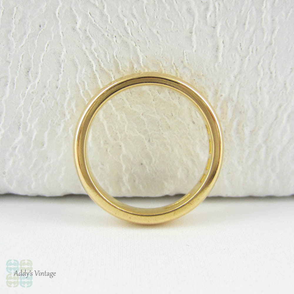 Gold Ring / 14K Solid Gold Round Wedding Band / 1.2 MM Yellow Gold Ring /  Dainty Stacking Ring / Simple Delicate Ring / Thin wedding band