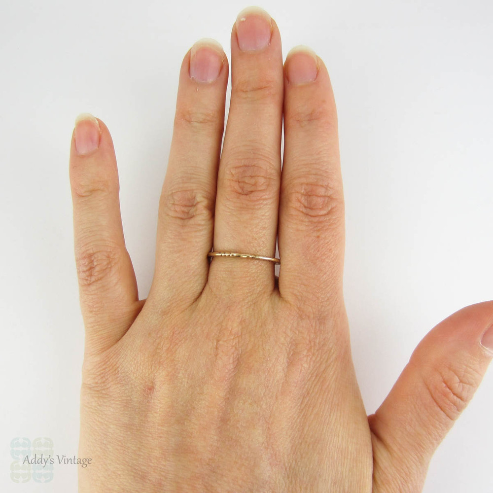 BALANCE Antique Ouroboros Snake Split Ring, Large 15 Carat Gold Serpent Split Ring for Fobs and Charms, Circa Mid 1800s.