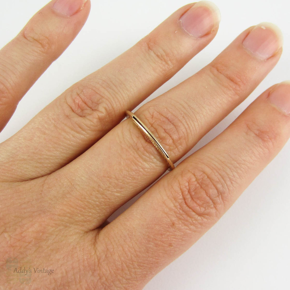 BALANCE Antique Ouroboros Snake Split Ring, Large 15 Carat Gold Serpent Split Ring for Fobs and Charms, Circa Mid 1800s.