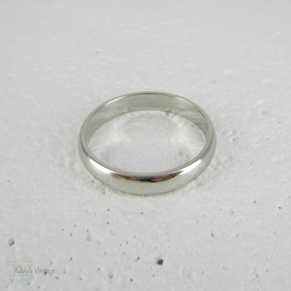 Classic Platinum Men's Wedding Ring, 4 mm Wide D Shape Men's Wedding Band. Size S 1/2, 9 1/2.