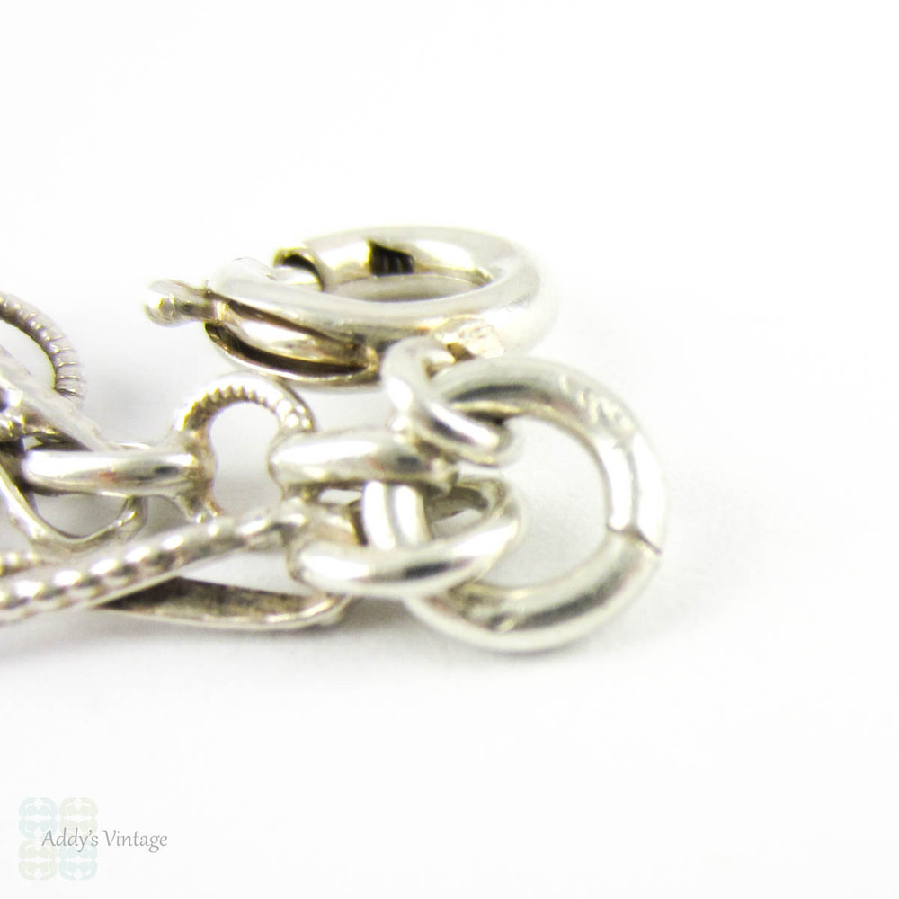 Antique French Silver Chain, Edwardian Fancy Link Long Guard Necklace with Engraved Intertwined Links. Circa 1900s, 136 cm / 53.5 inches.