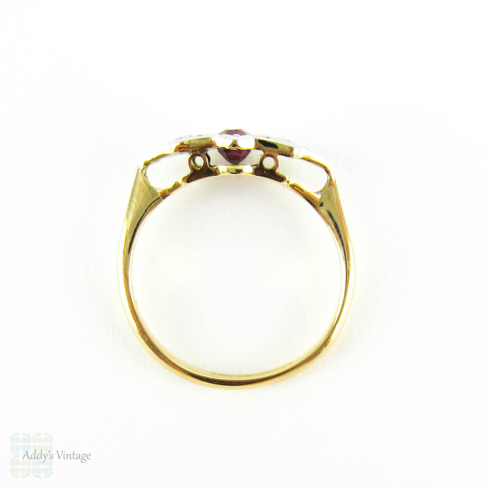 Art Deco Ruby & Diamond Engagement Ring, Three Stone Ring with Oval Cut Dark Red Ruby in Geometric Shape. Circa 1930s, 18ct & Plat.