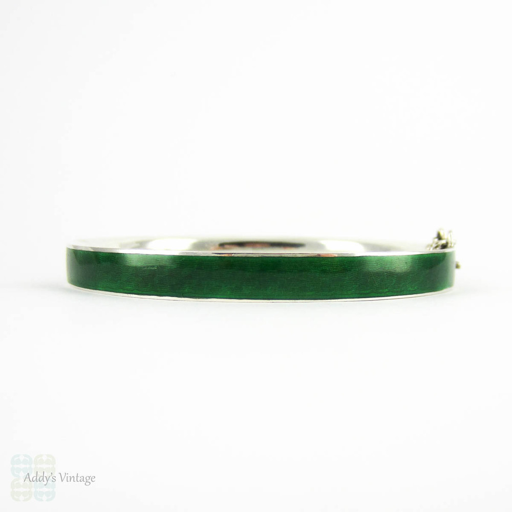 Eternity Green Enamel Bangle Bracelet– The Future Rocks
