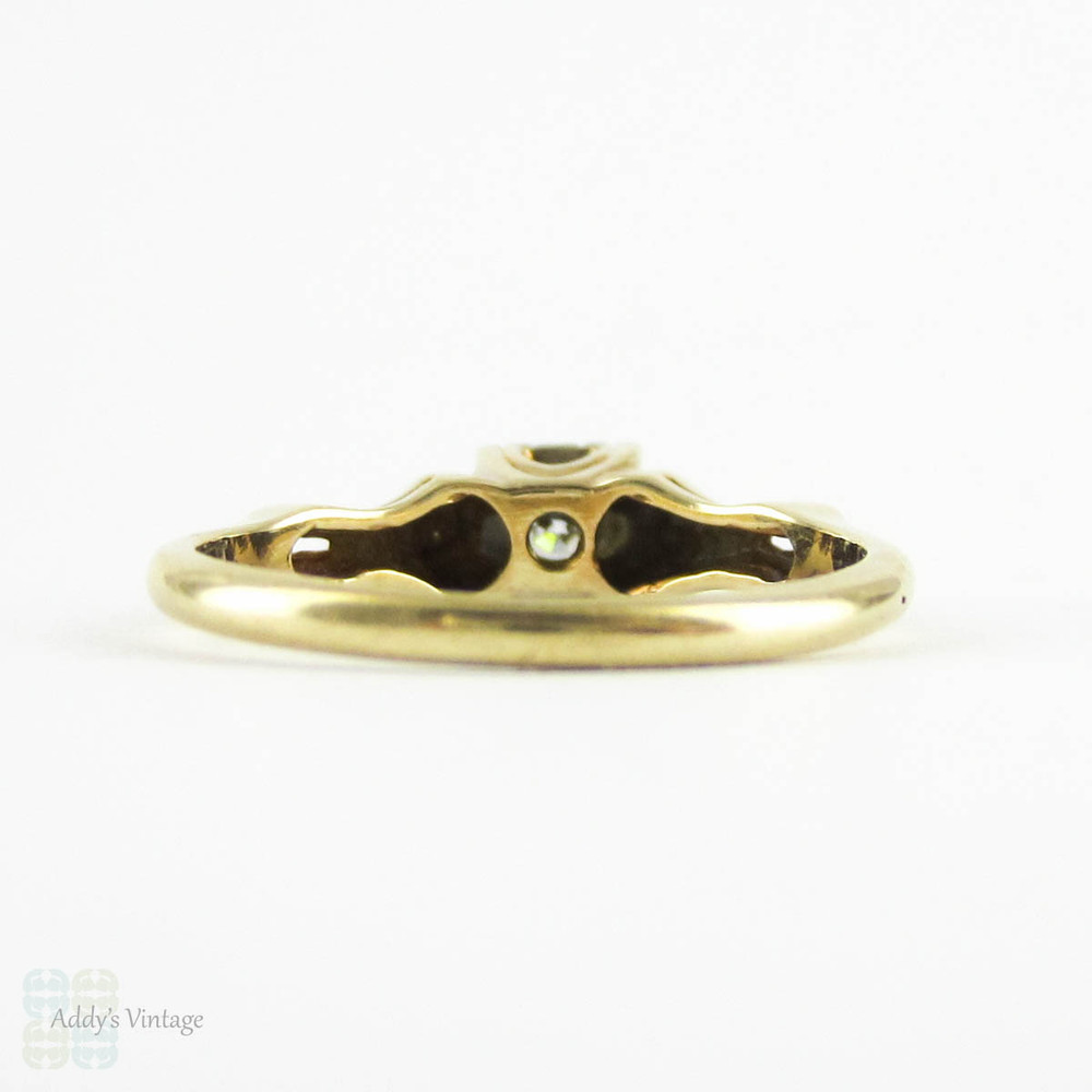 Vintage Two Tone Diamond Engagement Ring, Old European Cut Diamond in Fishtail 1940s Setting. 14 Carat Gold.