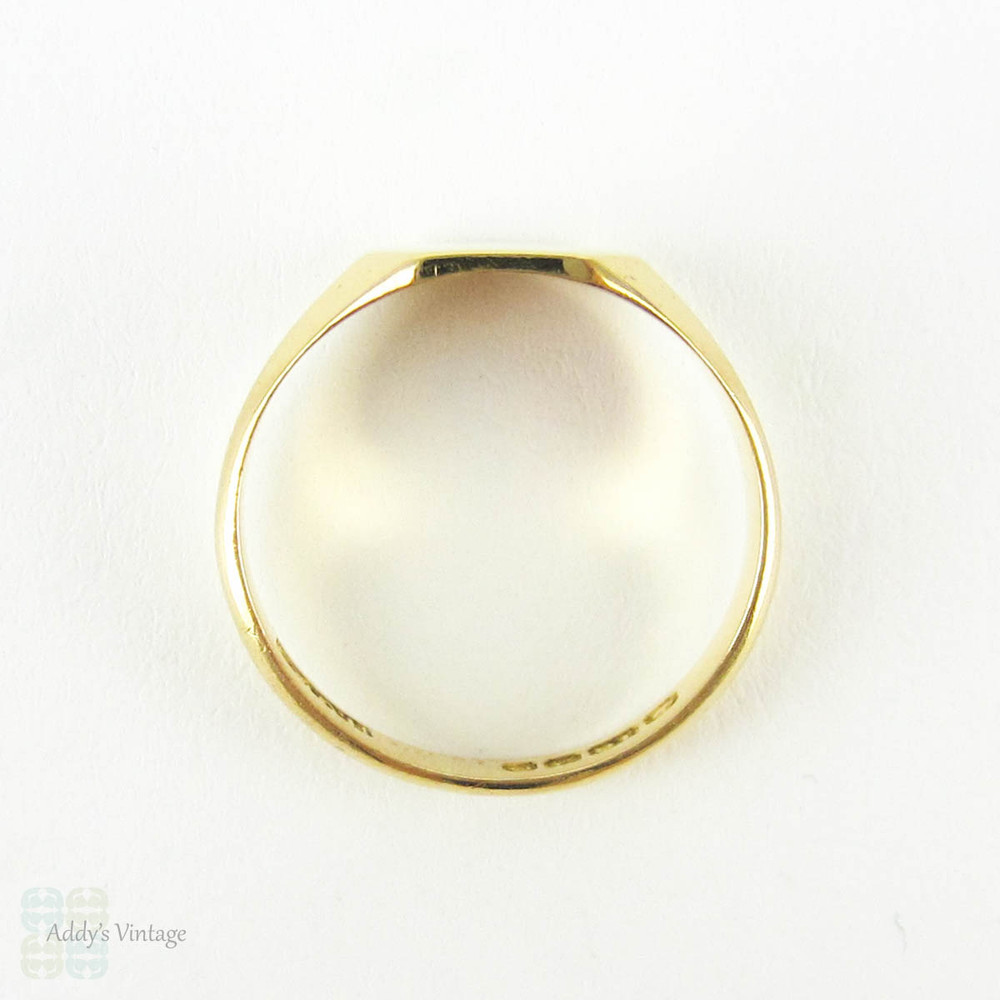 Vintage 18 Carat Gold Signet Ring, Blank Cartouche For Engraving. Mens or Womens Ring, Circa 1940s by Henry Griffith & Sons.